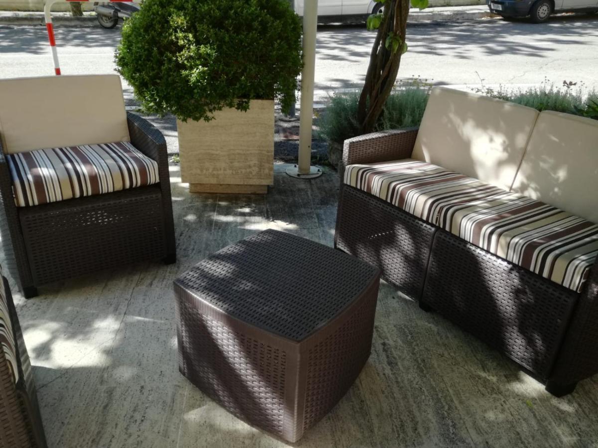 Hotel Saturno Кианчано Терме Екстериор снимка